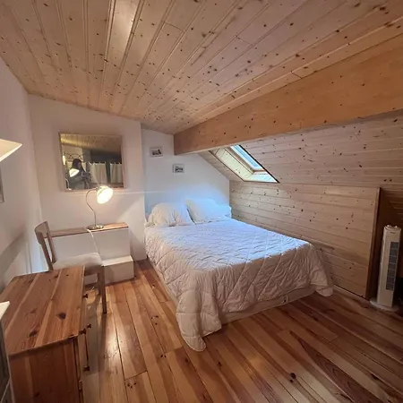 2 Avec Mezzanine, Au Coeur De - Fr-1-812-22